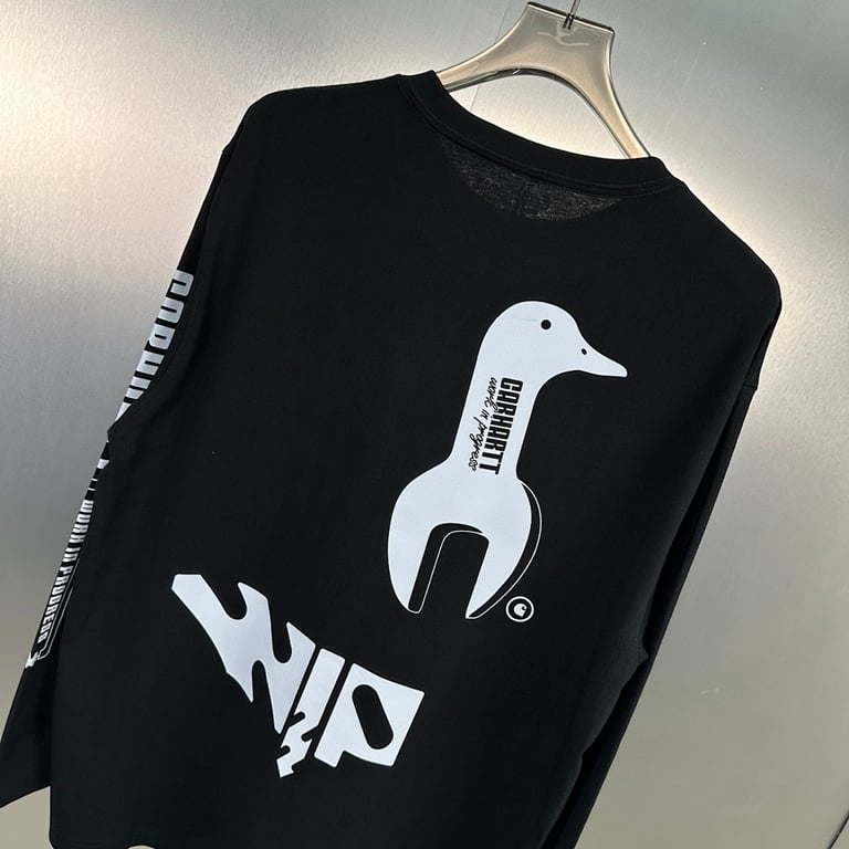 Carhartt WIP Graphic Long Sleeve T-Shirt - 23