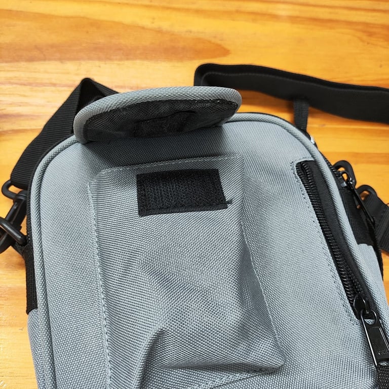 Carhartt WIP Essentials Bag - 24