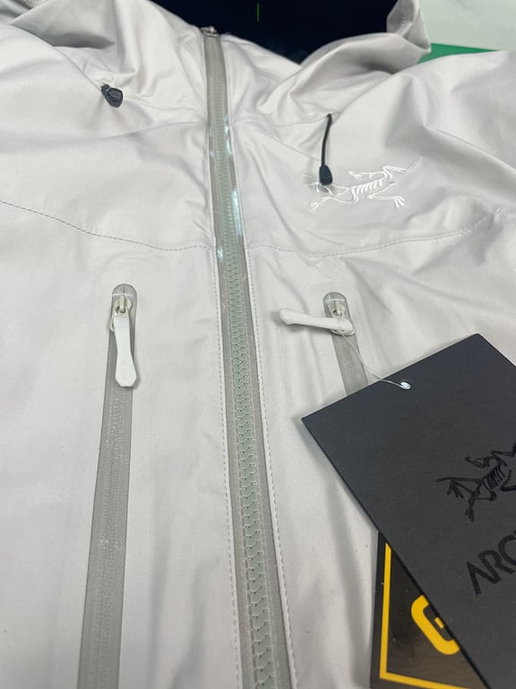 Arc'teryx Beta Down Jacket - 13