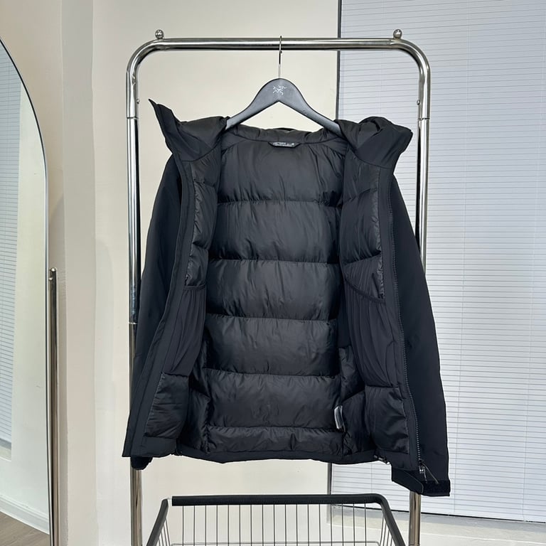 Arc'teryx Beta Down Jacket - 32