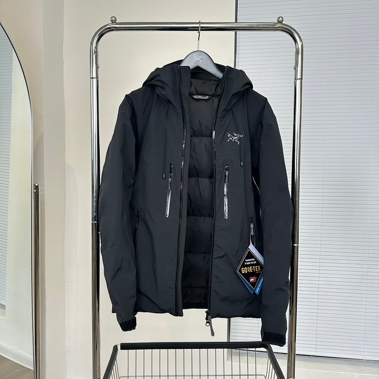 Arc'teryx Beta Down Jacket - 33