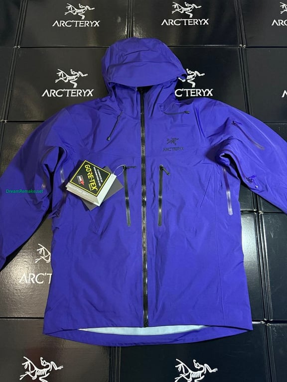 Arc'teryx Alpha SV7 3-in-1 Down Jacket - 13