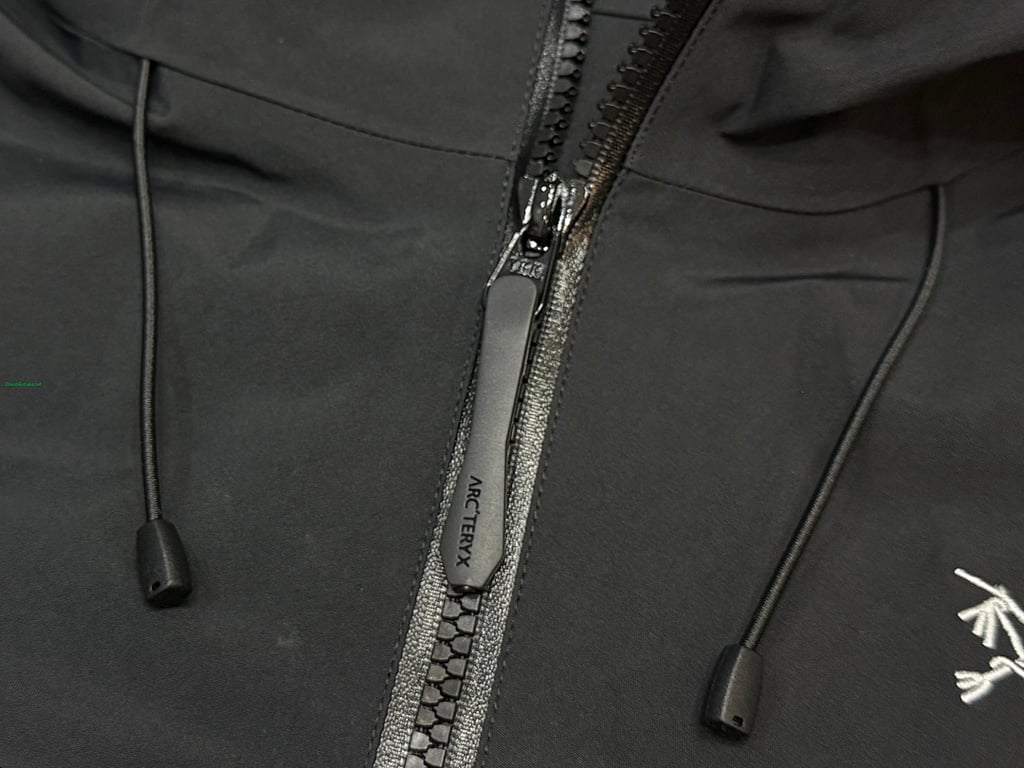 Arc'teryx Alpha SV7 3-in-1 Down Jacket - 56