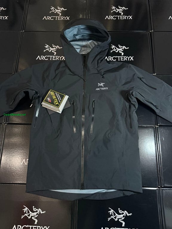 Arc'teryx Alpha SV7 3-in-1 Down Jacket - 7