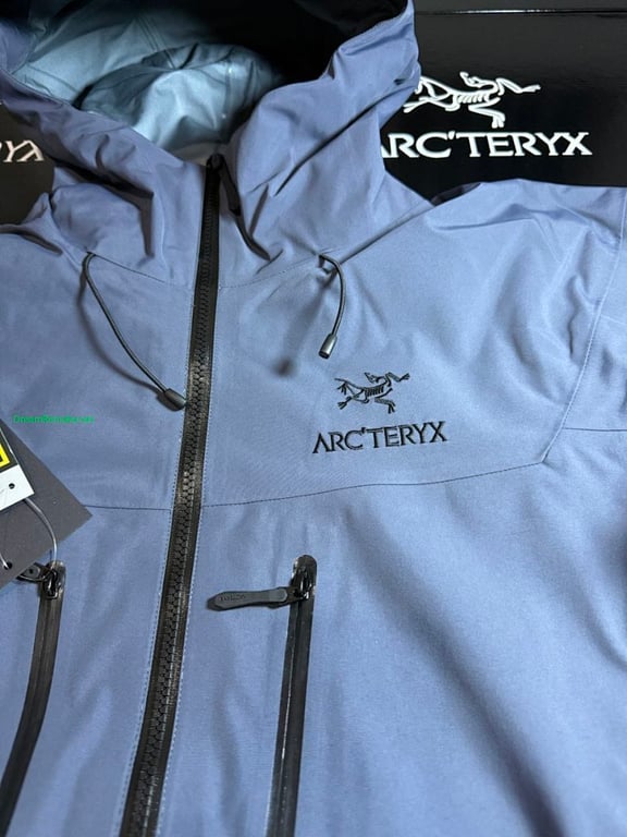 Arc'teryx Alpha SV7 3-in-1 Down Jacket - 10