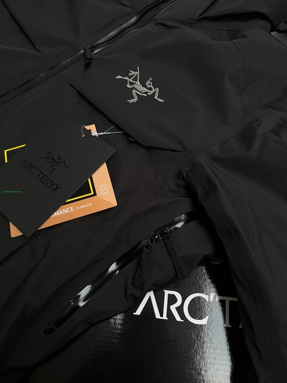 Arc'teryx Macai Jacket Black - 10