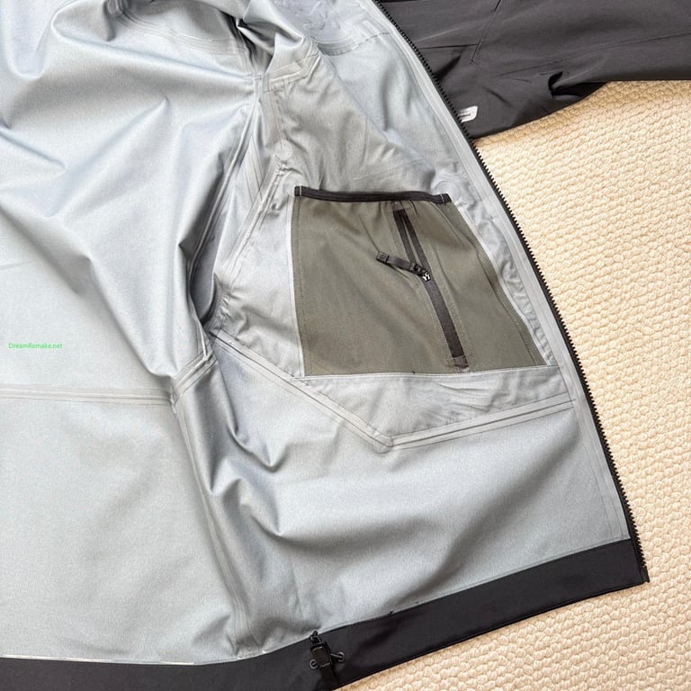 Arc'teryx Rush Ski Jacket Black - 13