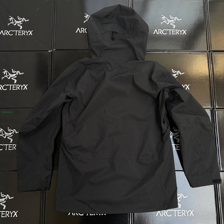 Arc'teryx Rush Ski Jacket Black - 25