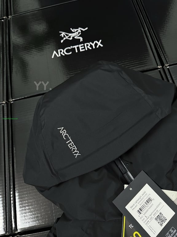 Arc'teryx Macai Hooded Jacket - 6