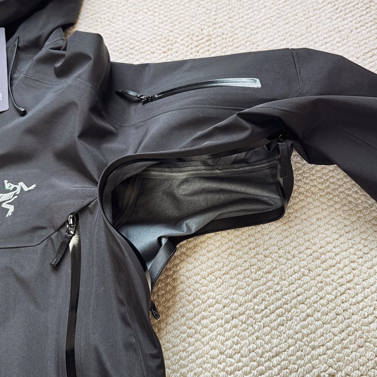Arc'teryx Sabre Ski Jacket Black - 11