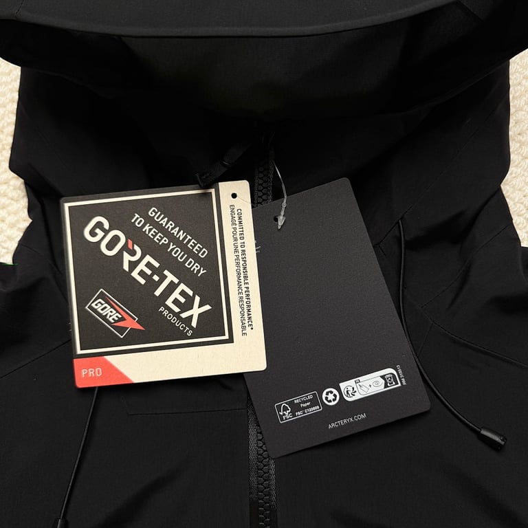Arc'teryx Sabre Ski Jacket Black - 10
