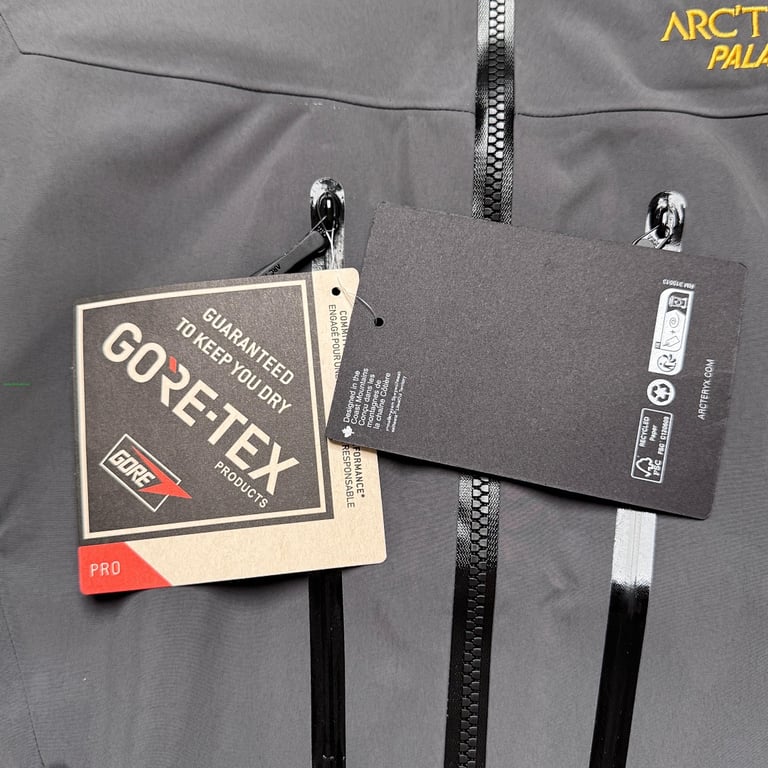 Arc'teryx x Palace Shell Jacket Grey Black - 12