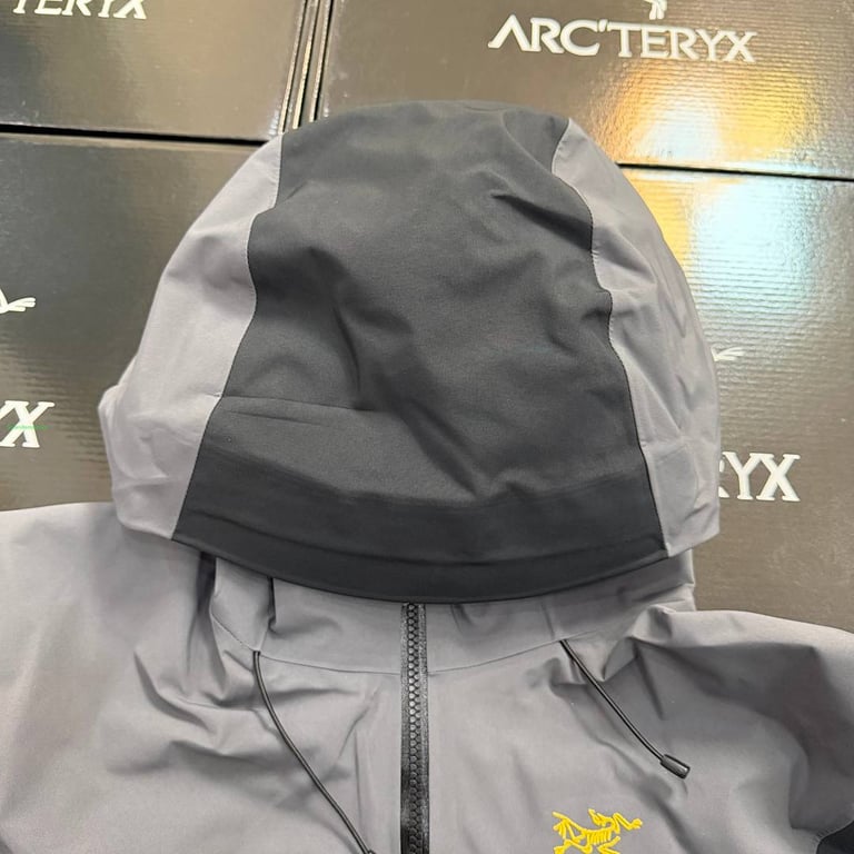 Arc'teryx x Palace Shell Jacket Grey Black - 33