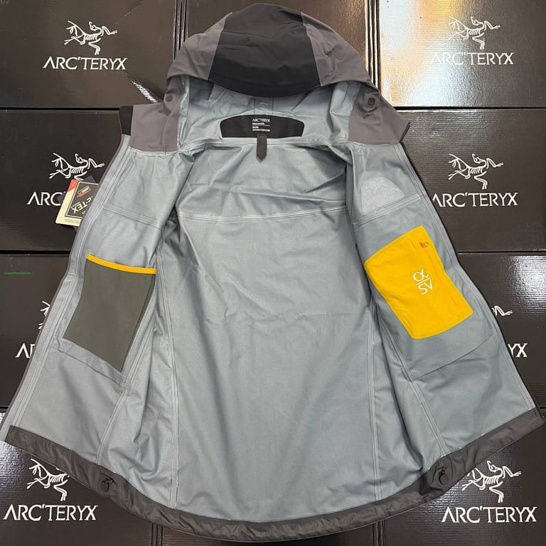 Arc'teryx x Palace Shell Jacket Grey Black - 34