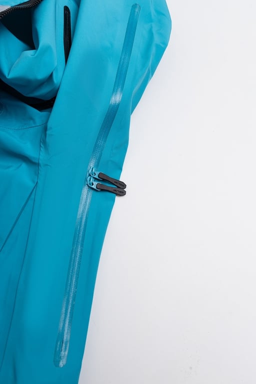 Arc'teryx Alpha SV Jacket Blue Tetra - 19