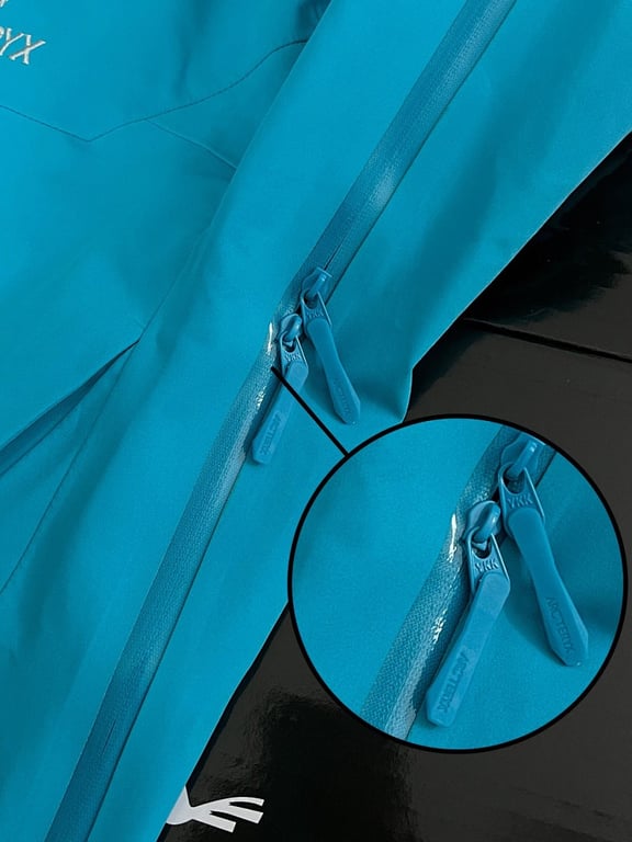Arc'teryx Alpha SV Jacket Blue Tetra - 23