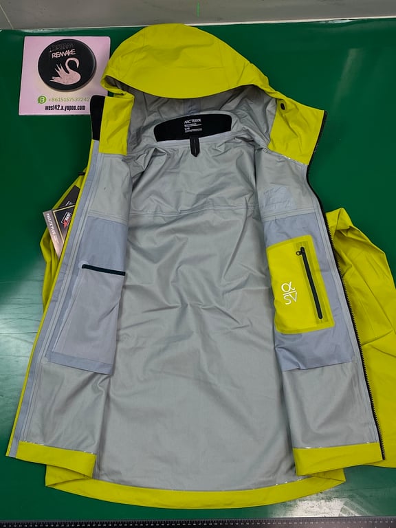 Arc'teryx Alpha SV Jacket Yellow - 12