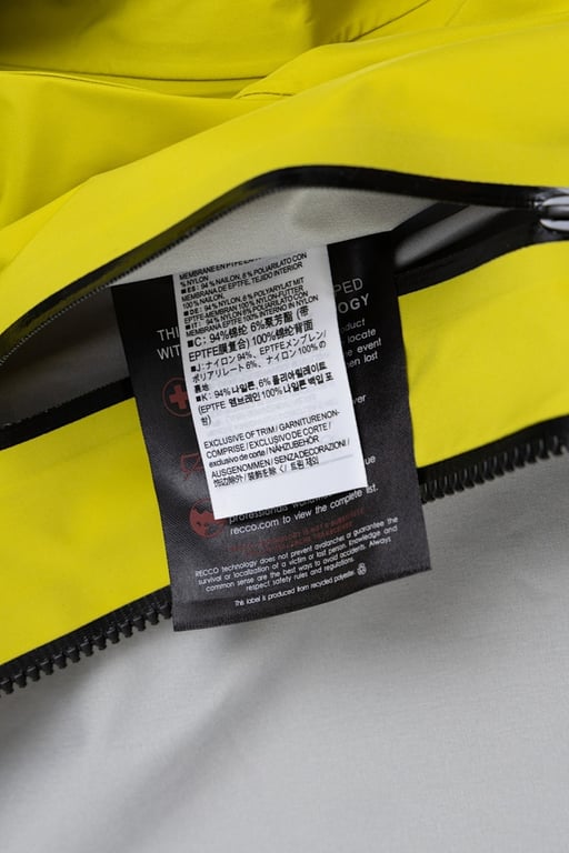 Arc'teryx Alpha SV Jacket Yellow - 22