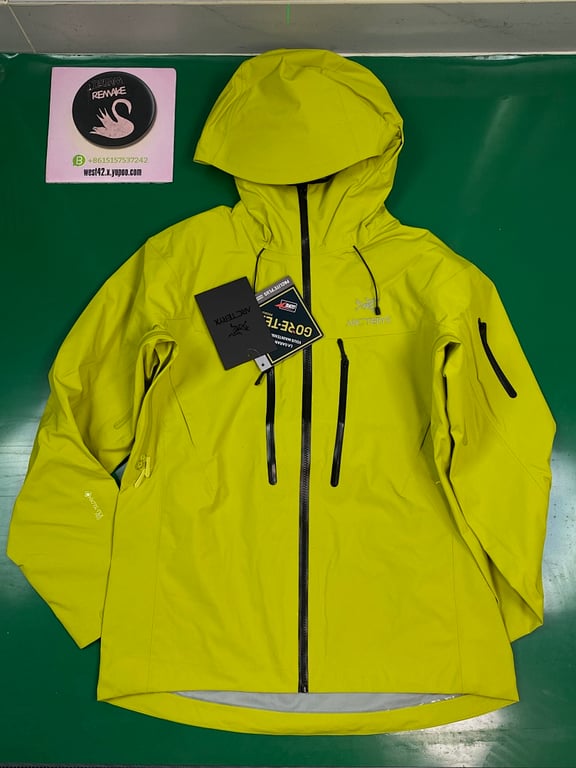 Arc'teryx Alpha SV Jacket Yellow - 4