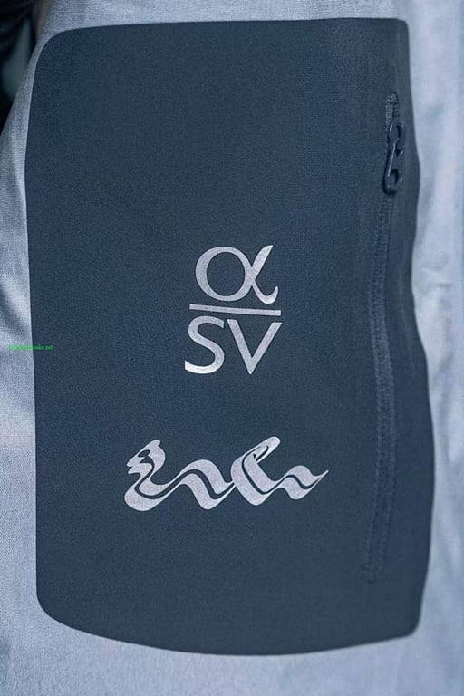 Arc'teryx SV-Snake Shell Jacket - 18