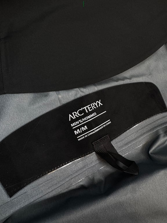 Arc'teryx Alpha SV Jacket Black - 9