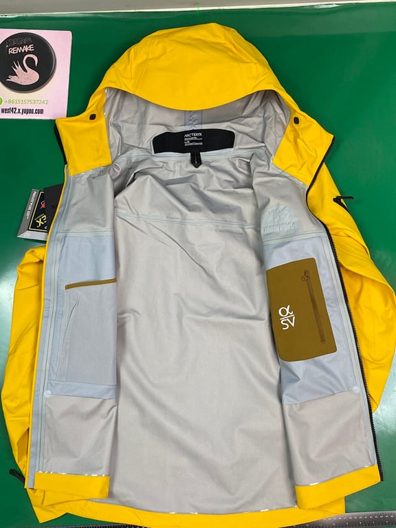 Arc'teryx Alpha SV Jacket Edziza Yellow - 9