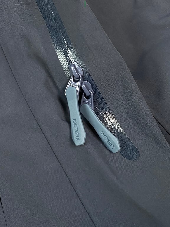 Arc'teryx Alpha SV Jacket Dark Stratus - 4