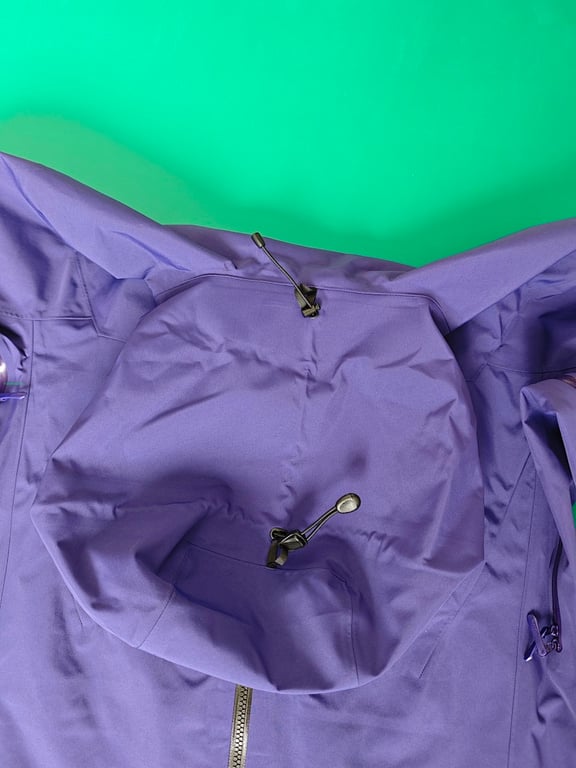 Arc'teryx Alpha SV Jacket Purple - 13