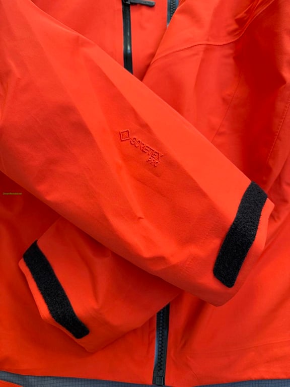 Arc'teryx Alpha SV Jacket Dynasty - 9