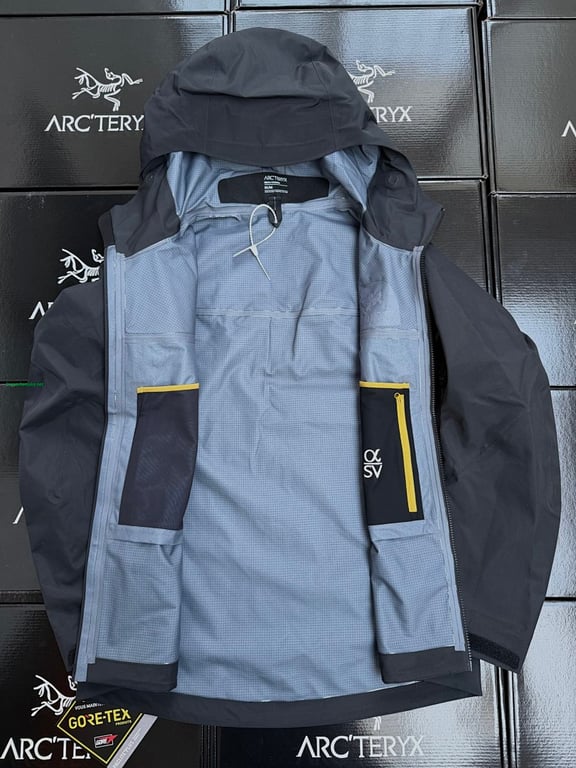 Arc'teryx SV Jacket Black Gold - 12