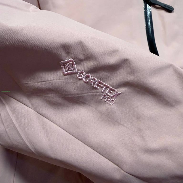 Arc'teryx Alpha SV Jacket Pink - 8
