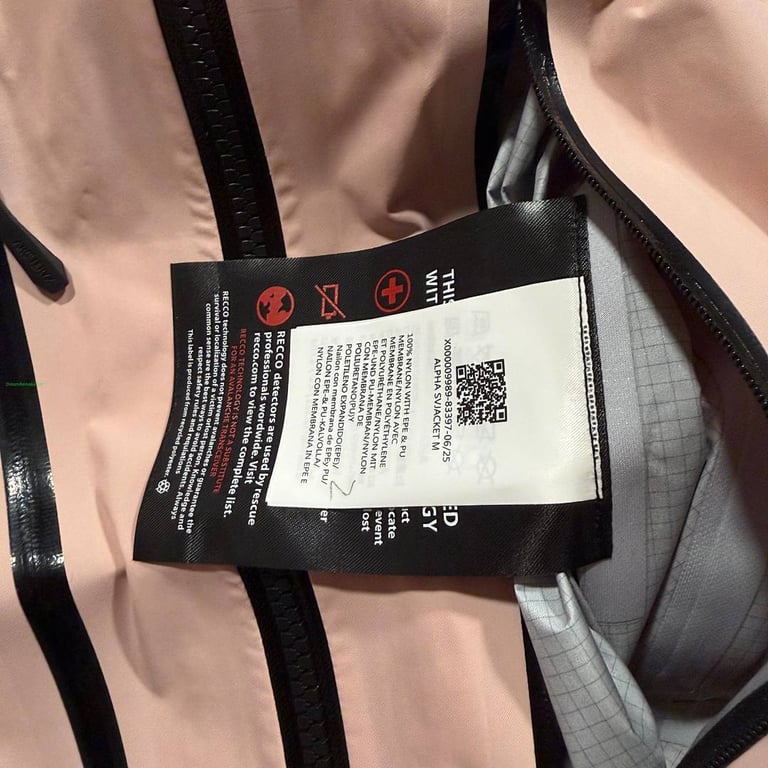 Arc'teryx Alpha SV Jacket Pink - 9
