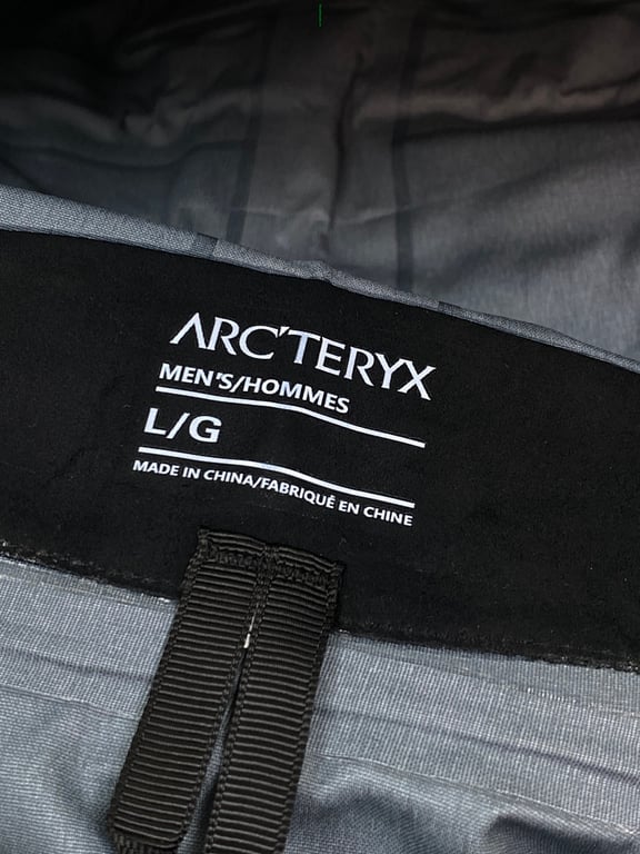 Arc'teryx Alpha SV Jacket Dark Magic - 9