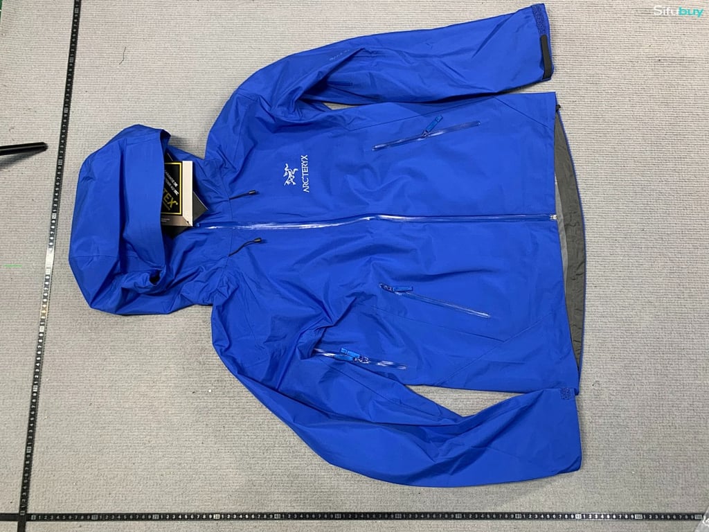 Arc'teryx Vitality Blue Shell Jacket - 9