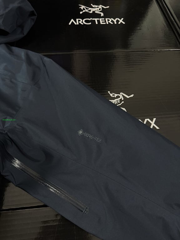 Arc'teryx Beta LT Jacket Navy Nylon - 11
