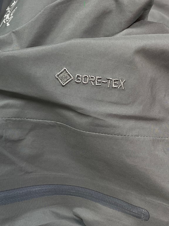 Arc'teryx Beta LT Gore-Tex Jacket Binary - 5
