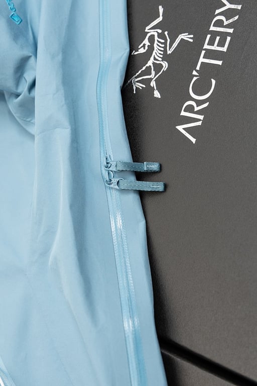 Arc'teryx Gore-Tex Paclite Plus Jacket Dark Blue - 21
