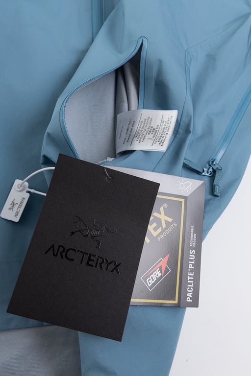 Arc'teryx Gore-Tex Paclite Plus Jacket Dark Blue - 10
