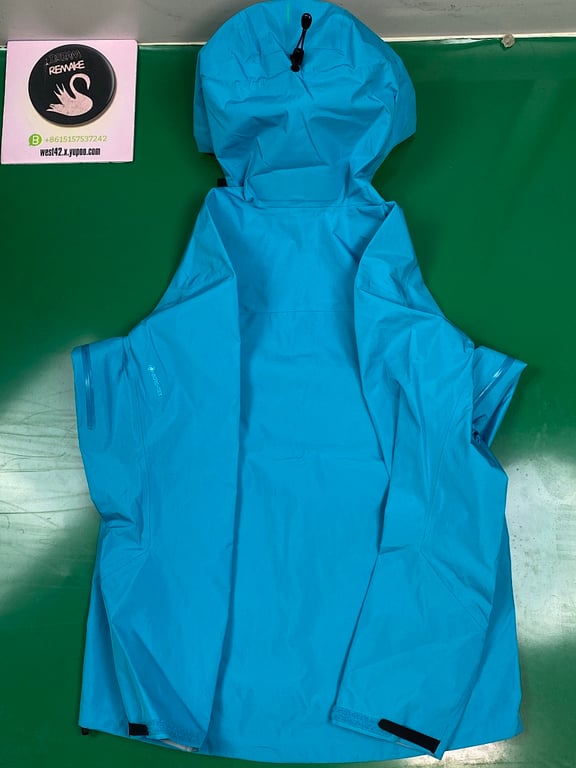 Arc'teryx Koi Blue Gore-Tex Shell Jacket - 11