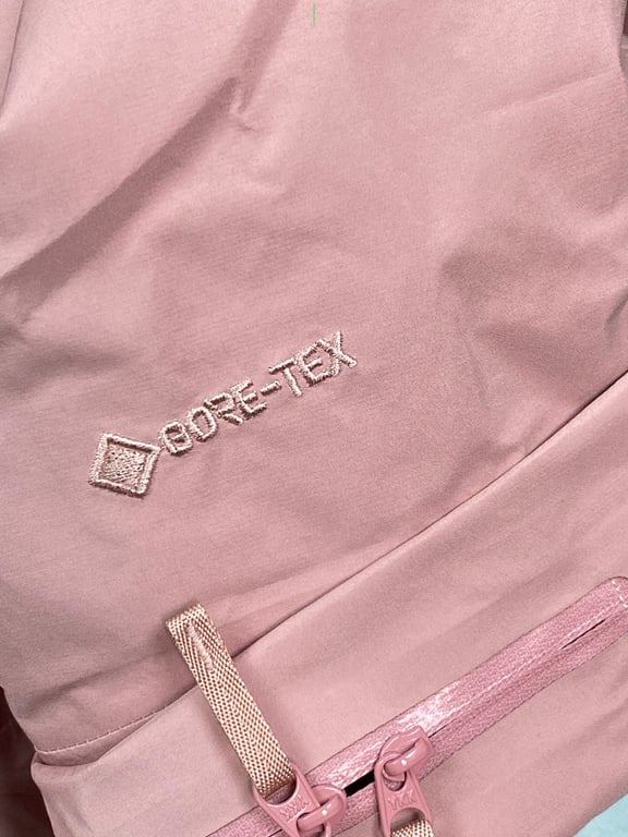 Arc'teryx Gore-Tex Hardshell Jacket Pink - 5
