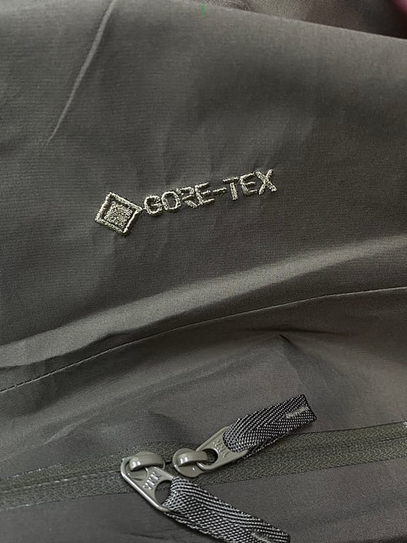 Arc'teryx Vintage Green Jacket - 7