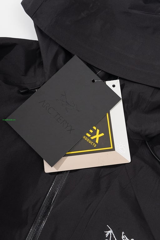 Arc'teryx Beta LT Jacket Black - 10