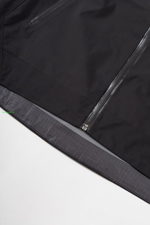 Arc'teryx Beta LT Jacket Black - 13
