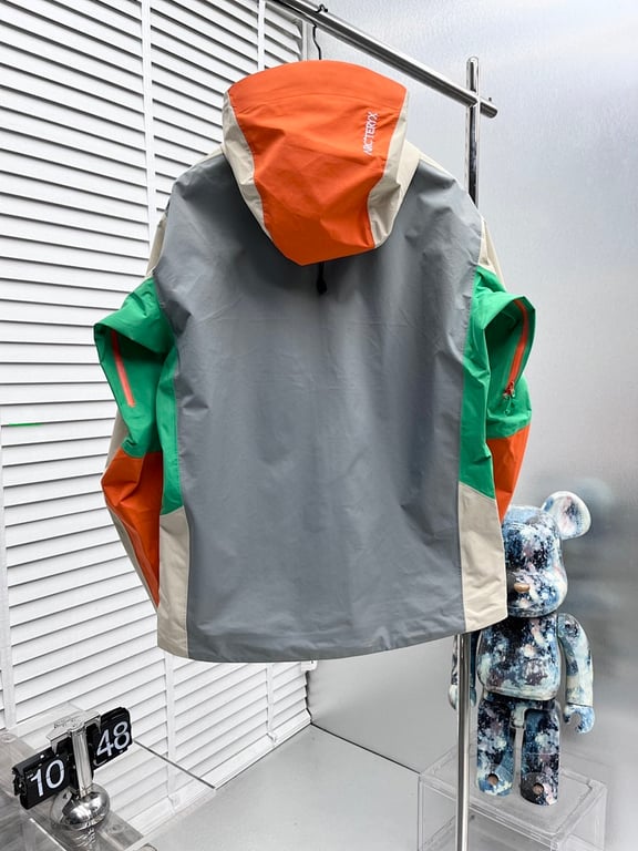 Arc'teryx Namcha Barwa Color-Block Jacket - 16