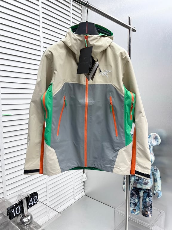 Arc'teryx Namcha Barwa Color-Block Jacket - 17