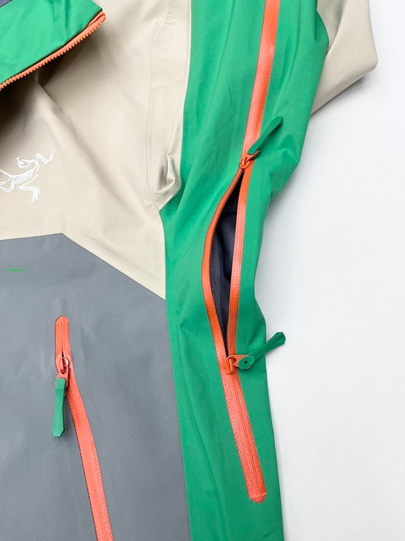 Arc'teryx Namcha Barwa Color-Block Jacket - 10