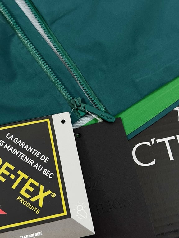 Arc'teryx Jungle Maze Green Shell Jacket - 13