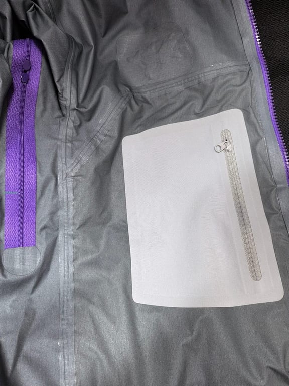 Arc'teryx Beta Lightweight Jacket Purple - 21