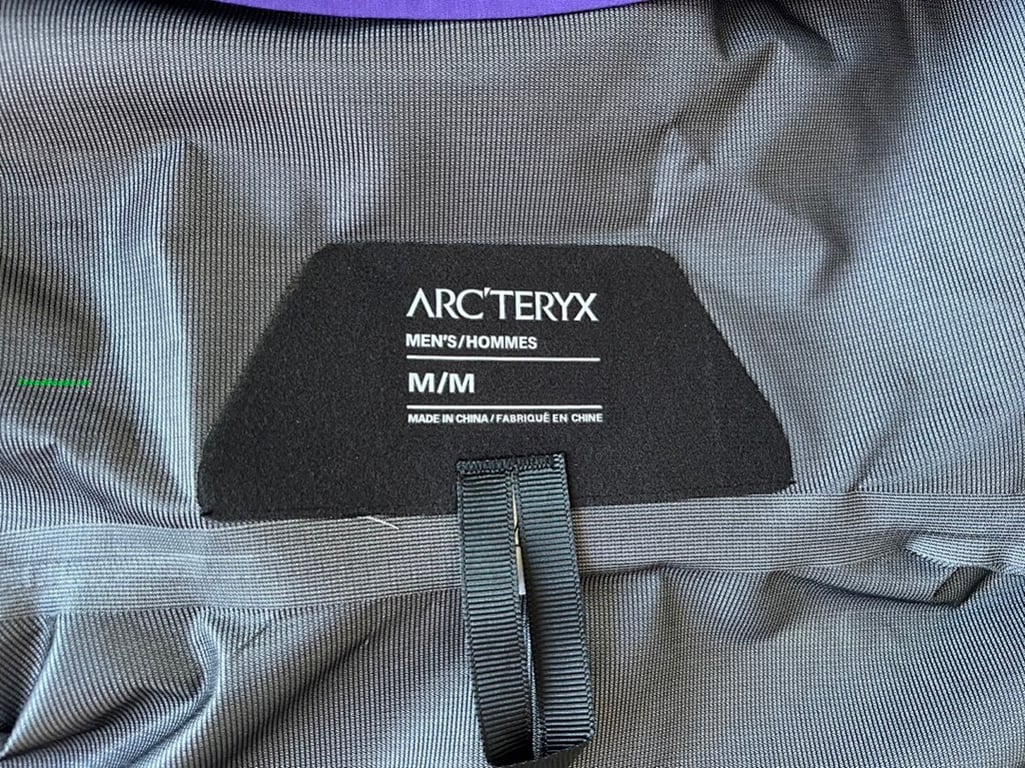 Arc'teryx Beta Lightweight Jacket Purple - 33
