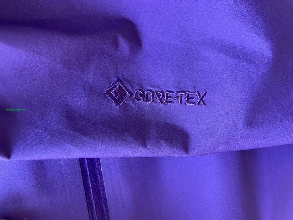Arc'teryx Beta Lightweight Jacket Purple - 35